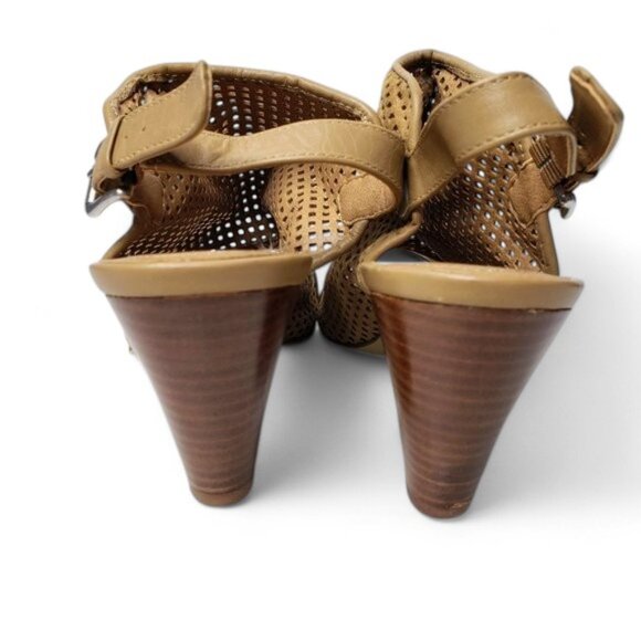 Tahari Eloise Perforated Suede Slingback Heels Women's Tan Peep Toe Bootie 7 - Picture 7 of 11